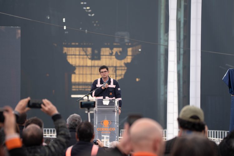 La fundición Ventanas apaga sus hornos tras 58 años de historia